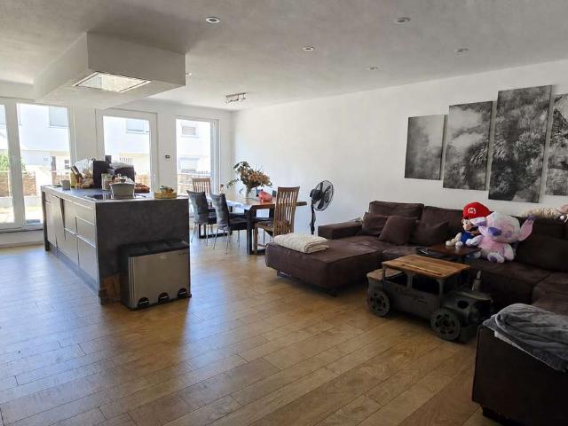 Wohnung zum Kaufen in Hemmingen 572.000,00 EUR 123 m²