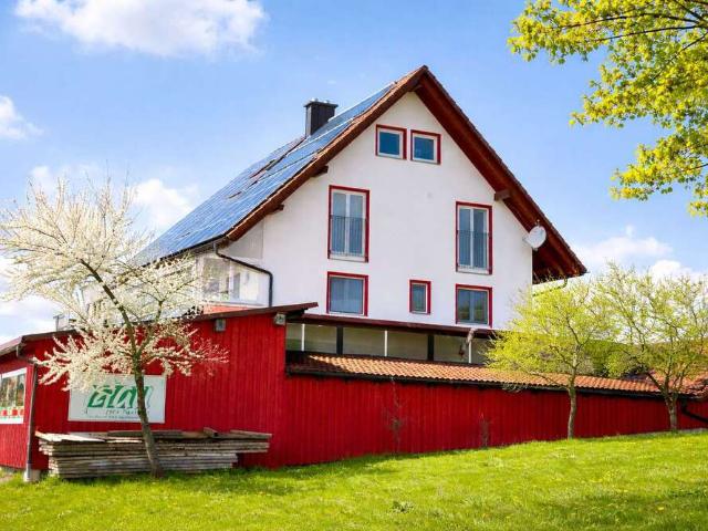Wohnung zum Kaufen in Hergatz 365.000,00 EUR 107.8 m²