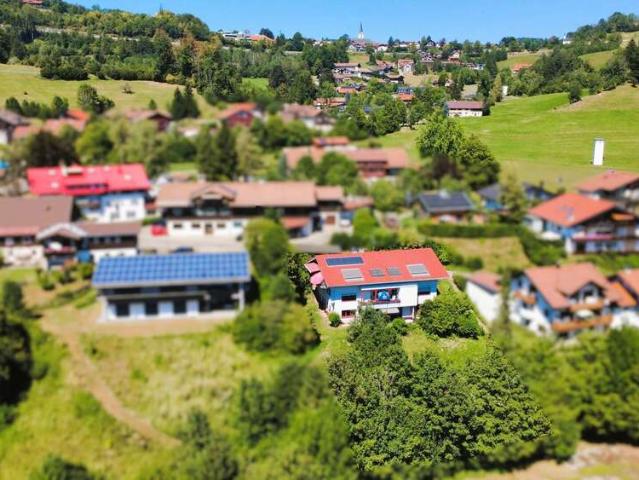 Wohnung zum Kaufen in Oberstaufen 394.000,00 EUR 121.95 m²