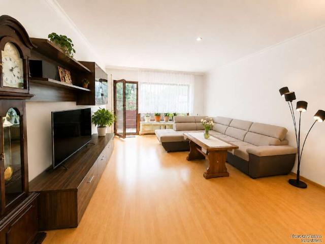 Wohnung zum Kaufen in Obertshausen Hausen 256.000,00 EUR 82.5 m²
