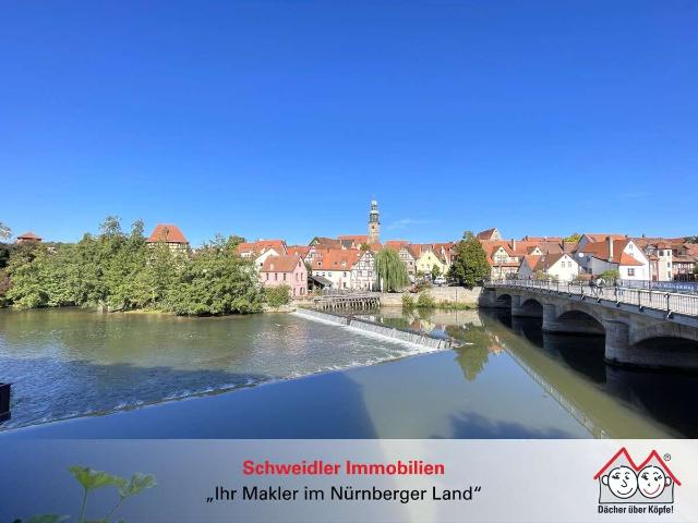 Wohnung zum Kaufen in Lauf an der Pegnitz 328.000,00 EUR 81.33 m²