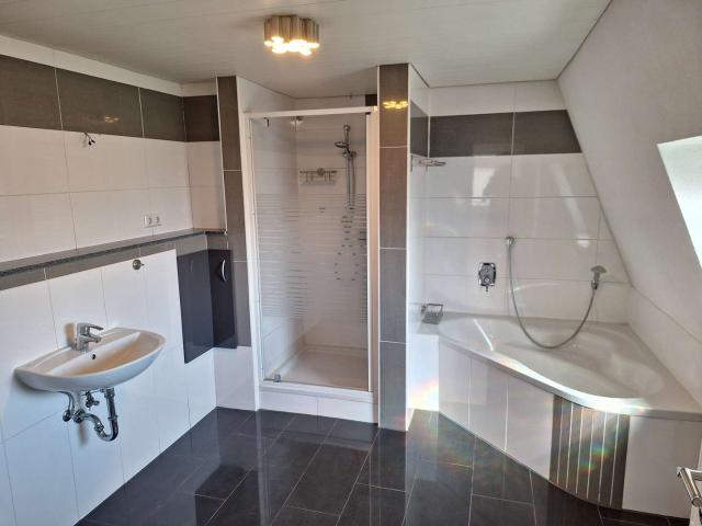 Wohnung zum Kaufen in Langenau Göttingen 275.000,00 EUR 120.81 m²