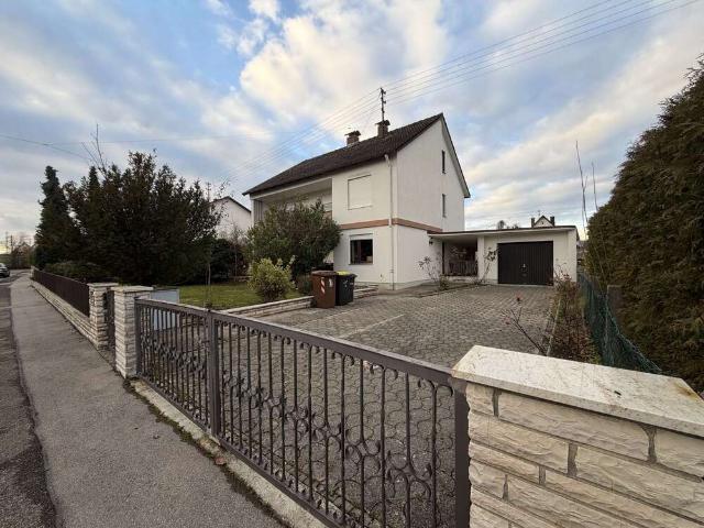 Wohnung zum Kaufen in Langweid am Lech 905.000,00 EUR 157 m²