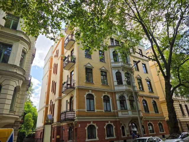 Wohnung zum Kaufen in Leipzig 1.170.000,00 EUR 192 m²