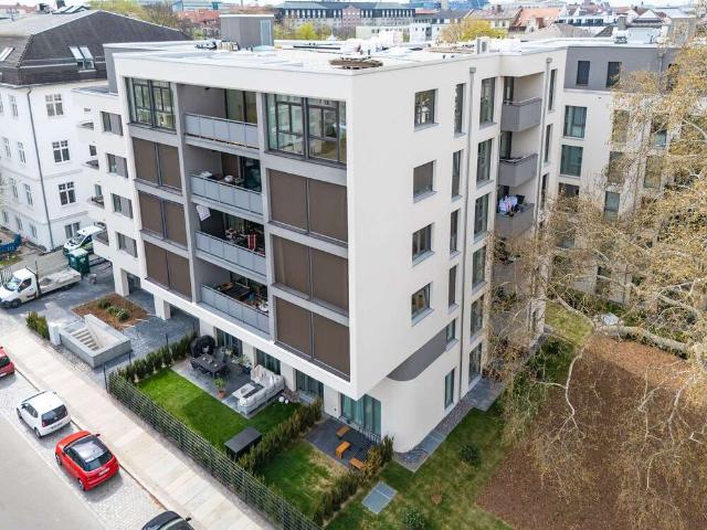 Wohnung zum Kaufen in Leipzig 1.899.000,00 EUR 215 m²