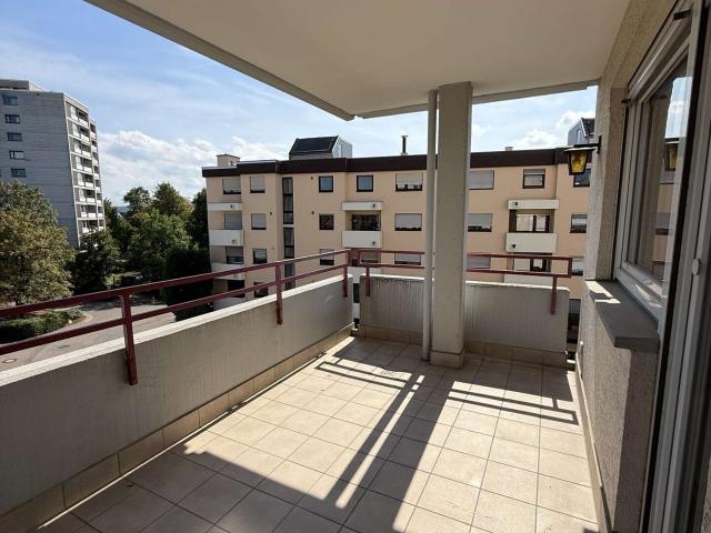 Wohnung zum Kaufen in Leonberg 298.000,00 EUR 92 m²