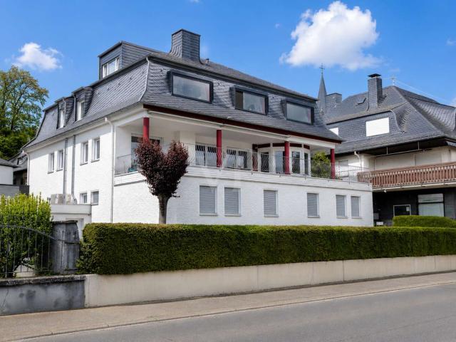 Wohnung zum Kaufen in Lieser 1.300.000,00 EUR 380 m²