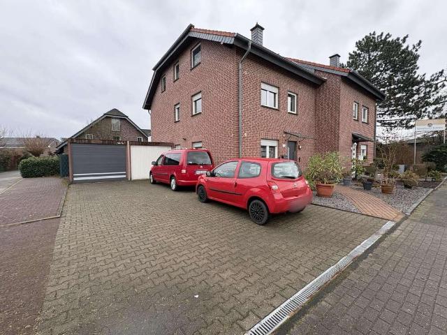 Wohnung zum Kaufen in Moers 320.000,00 EUR 92 m²