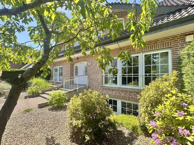 Wohnung zum Kaufen in Mönchengladbach Mennrath 495.000,00 EUR 128.75 m²