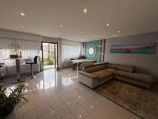 Wohnung zum Kaufen in Mönchengladbach 274.000,00 EUR 87 m²
