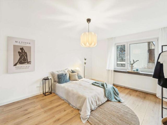 Wohnung zum Kaufen in Meerbusch Lank Latum 329.900,00 EUR 91 m²