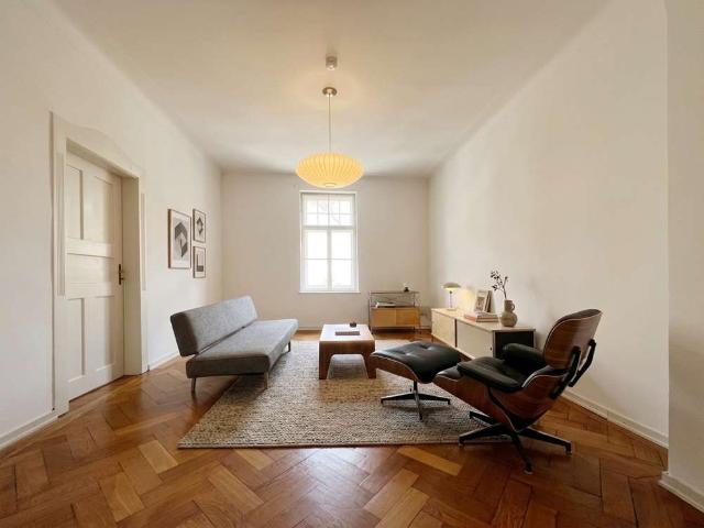 Wohnung zum Kaufen in München 1.450.000,00 EUR 119.34 m²