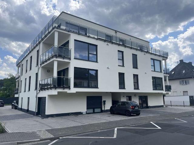 Wohnung zum Kaufen in Neunkirchen 366.571,30 EUR 91.87 m²