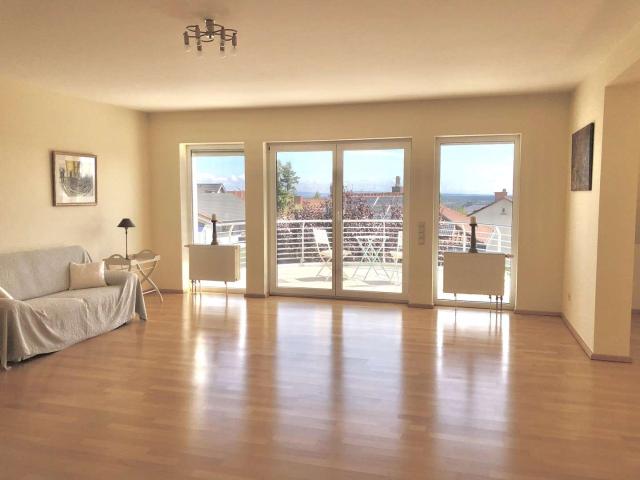 Wohnung zum Kaufen in Neustadt 480.000,00 EUR 121 m²