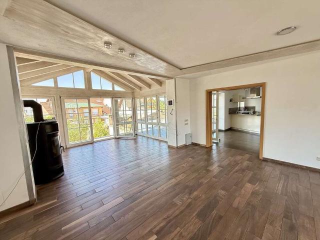 Wohnung zum Kaufen in Neuried Altenheim 456.000,00 EUR 301 m²