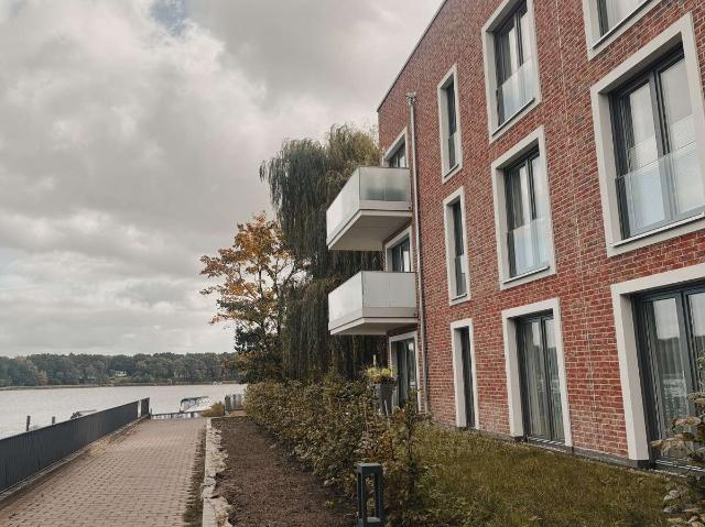 Wohnung zum Kaufen in Neuruppin 287.000,00 EUR 57.34 m²