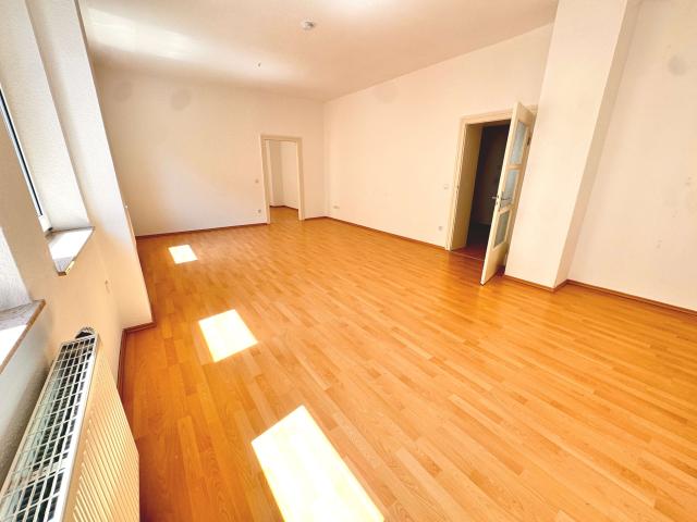 Wohnung zum Kaufen in Nürnberg 339.000,00 EUR 112.5 m²