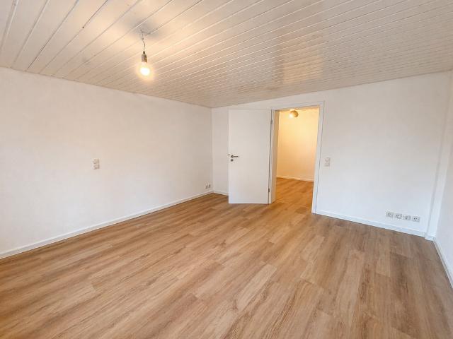 Wohnung zum Kaufen in Nürtingen 297.000,00 EUR 99.55 m²
