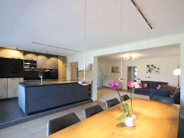 Wohnung zum Kaufen in Solingen 550.000,00 EUR 195.16 m²