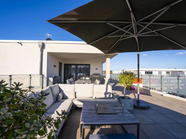 Wohnung zum Kaufen in Solingen 990.000,00 EUR 213.66 m²
