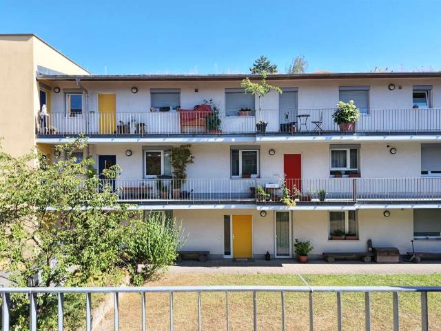 Wohnung zum Kaufen in Schorndorf 350.000,00 EUR 90.74 m²