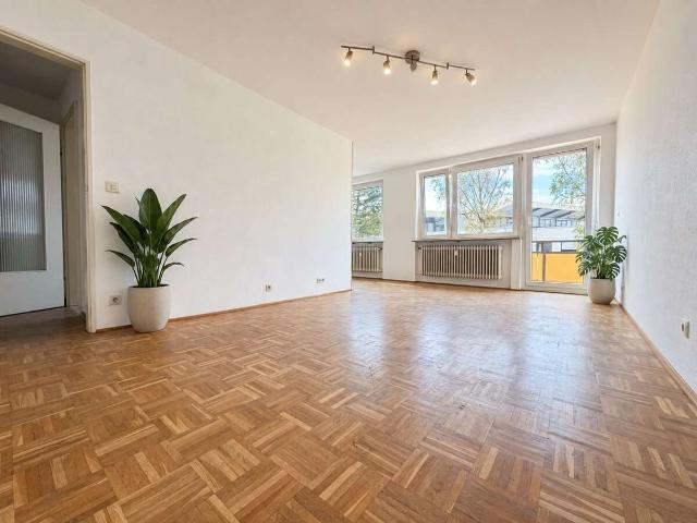 Wohnung zum Kaufen in Stuttgart Möhringen 250.000,00 EUR 75.11 m²