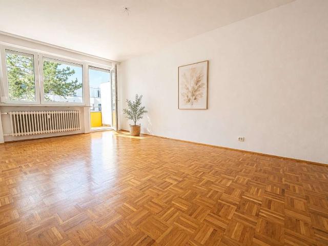Wohnung zum Kaufen in Stuttgart Möhringen 280.000,00 EUR 74.17 m²