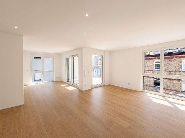 Wohnung zum Kaufen in Stuttgart 1.690.000,00 EUR 155.89 m²