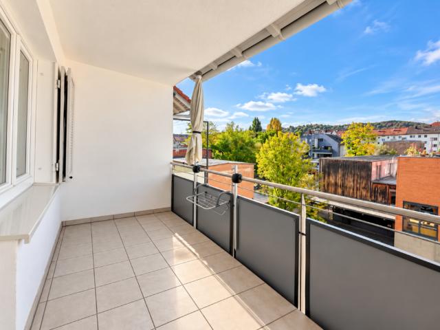 Wohnung zum Kaufen in Stuttgart 250.000,00 EUR 48.95 m²