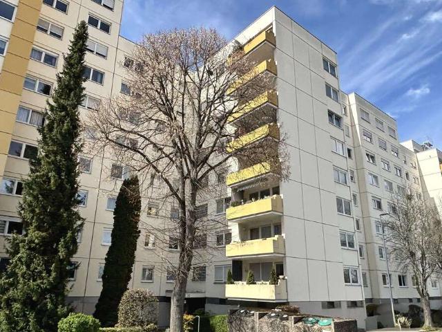 Wohnung zum Kaufen in Stuttgart 270.000,00 EUR 83 m²