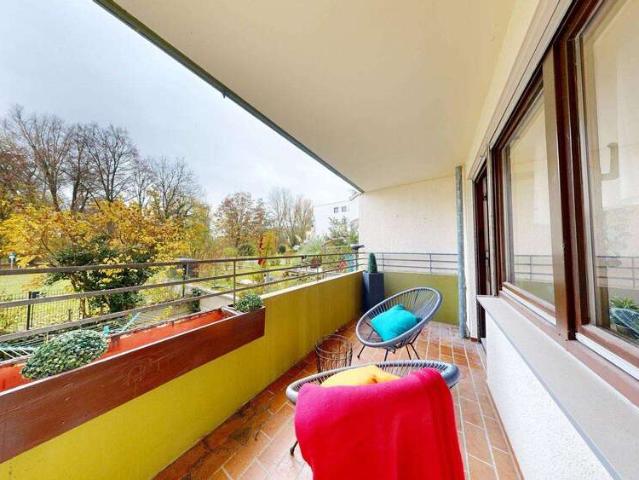 Wohnung zum Kaufen in Stuttgart 289.000,00 EUR 77.01 m²