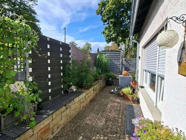Wohnung zum Kaufen in Stuttgart 289.000,00 EUR 98 m²