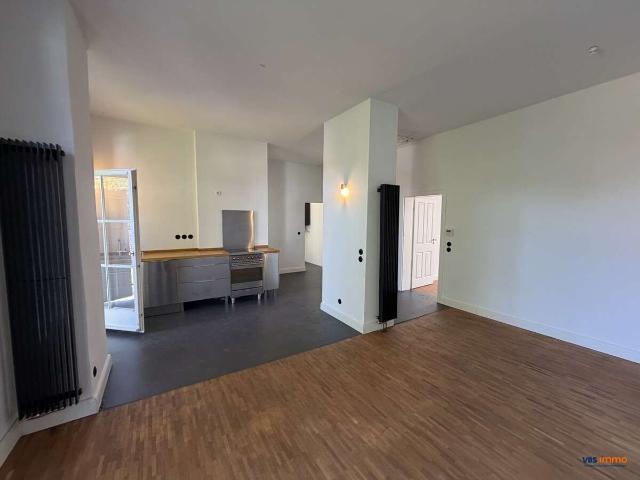 Wohnung zum Kaufen in Stuttgart 345.000,00 EUR 76 m²