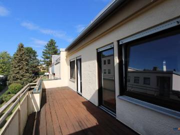 Wohnung zum Kaufen in Stuttgart 348.000,00 EUR 79 m²