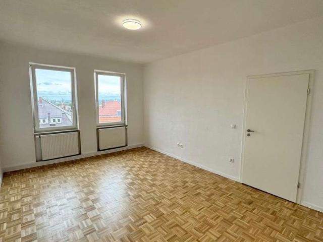 Wohnung zum Kaufen in Stuttgart 349.000,00 EUR 77.04 m²