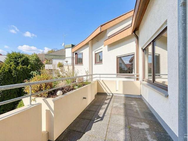 Wohnung zum Kaufen in Stuttgart 305.000,00 EUR 73 m²
