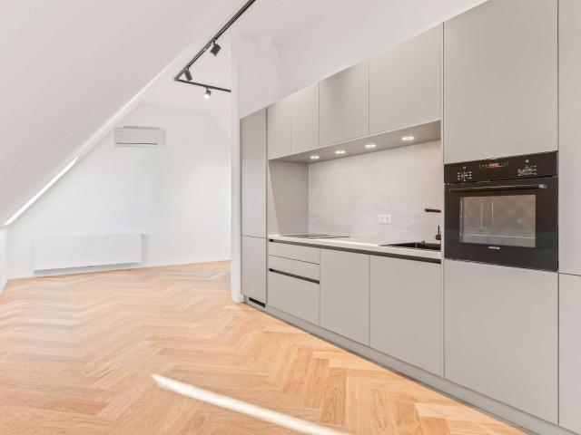 Wohnung zum Kaufen in Stuttgart 329.000,00 EUR 68.5 m²