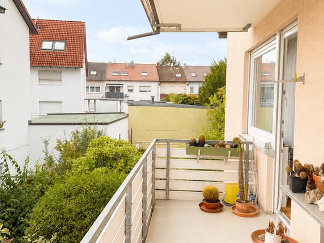 Wohnung zum Kaufen in Stuttgart 329.000,00 EUR 77 m²