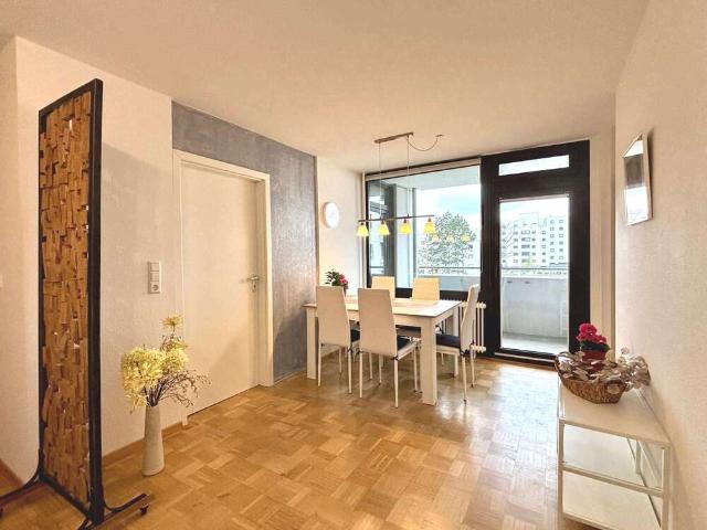 Wohnung zum Kaufen in Stuttgart 330.000,00 EUR 79 m²