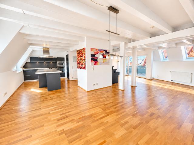 Wohnung zum Kaufen in Stuttgart 545.000,00 EUR 104 m²