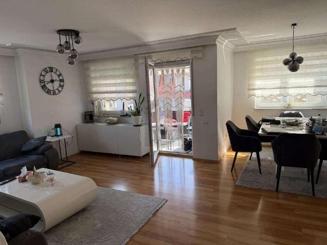Wohnung zum Kaufen in Stuttgart 700.000,00 EUR 104 m²