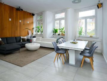 Wohnung zum Kaufen in Stuttgart 898.000,00 EUR 220 m²