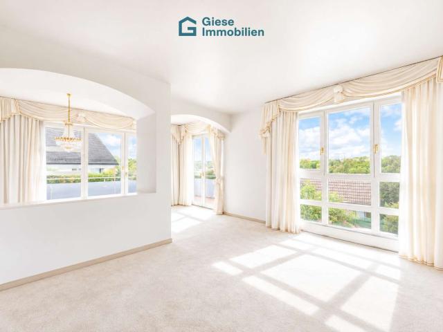 Wohnung zum Kaufen in Stuttgart 995.000,00 EUR 205 m²
