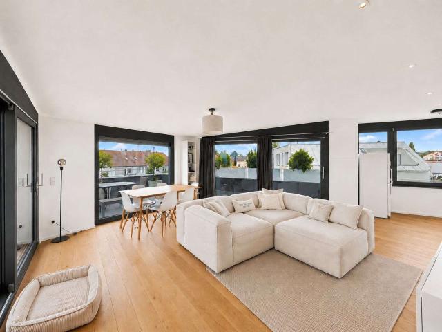 Wohnung zum Kaufen in Stuttgart 998.000,00 EUR 132 m²