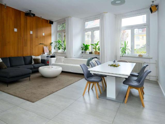 Wohnung zum Kaufen in Stuttgart 998.000,00 EUR 220 m²