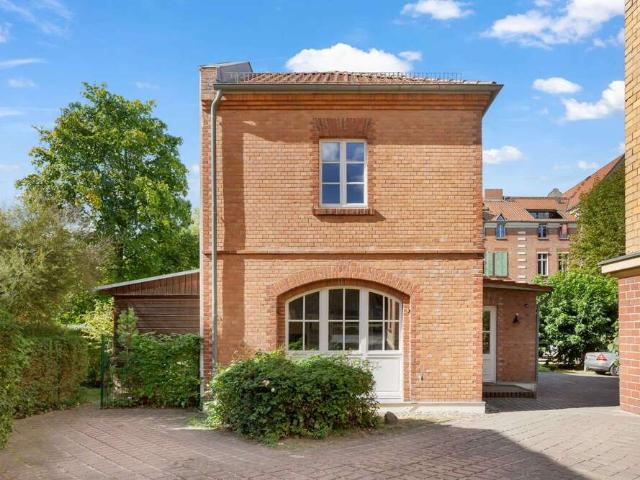 Wohnung zum Kaufen in Potsdam 890.000,00 EUR 142.7 m²