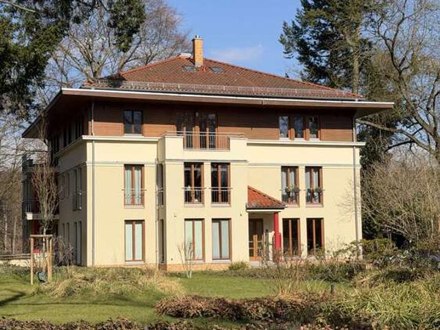 Wohnung zum Kaufen in Potsdam 925.000,00 EUR 117.79 m²