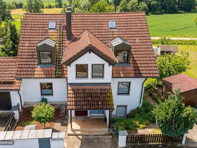 Wohnung zum Kaufen in Pfaffenhofen an der Glonn 269.000,00 EUR 82.02 m²