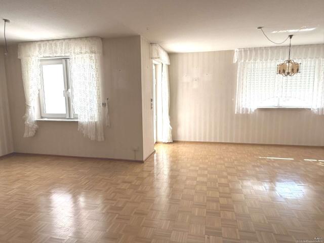 Wohnung zum Kaufen in Pfinztal 285.000,00 EUR 88.29 m²