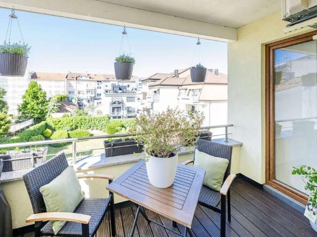 Wohnung zum Kaufen in Pforzheim 320.000,00 EUR 82.62 m²